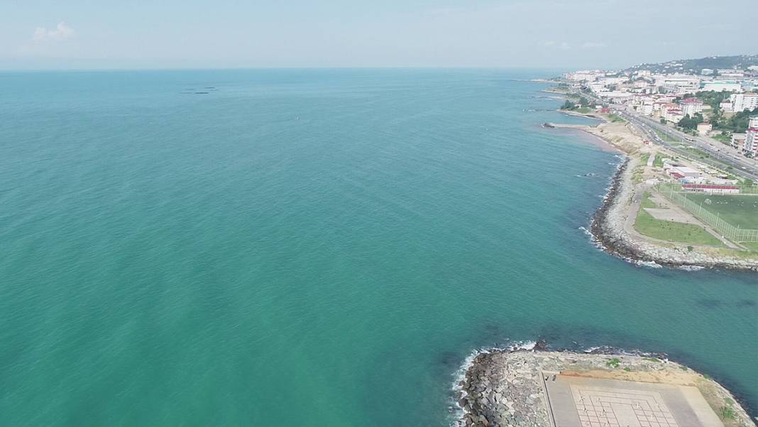 Değişim uydu fotoğraflarında: Suyu ısınan Karadeniz alarm veriyor 2